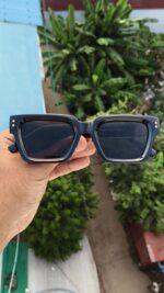 Trendy lv sunglasses men/women uv protective lens - Image 4