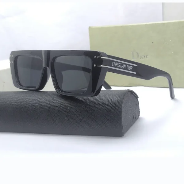 Cd Premium Black Glass sunglasses - Image 3