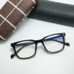 Square Eyeglasses Frame Filter Blue Light Glasses - Image 3